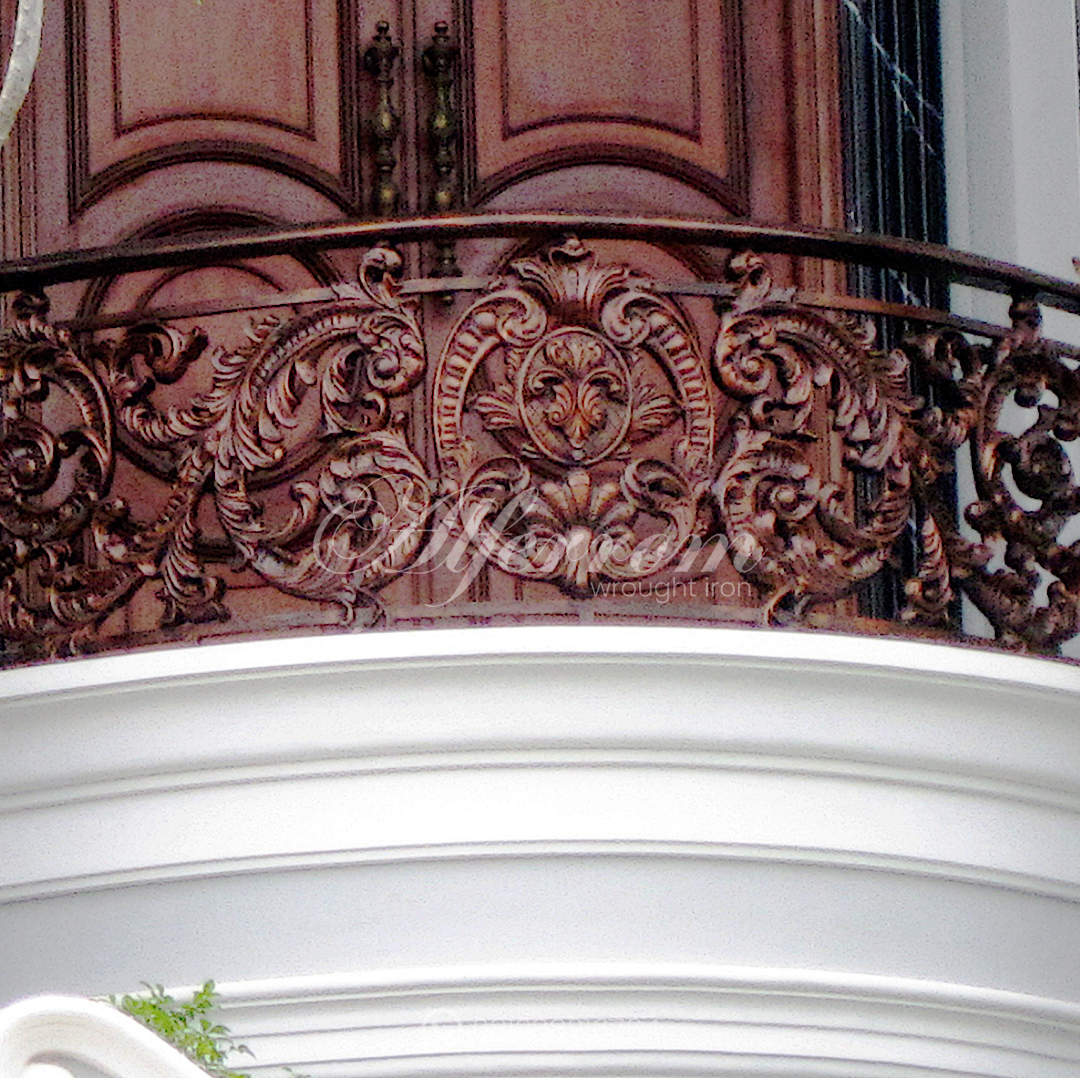 Railing Tangga Klasik
